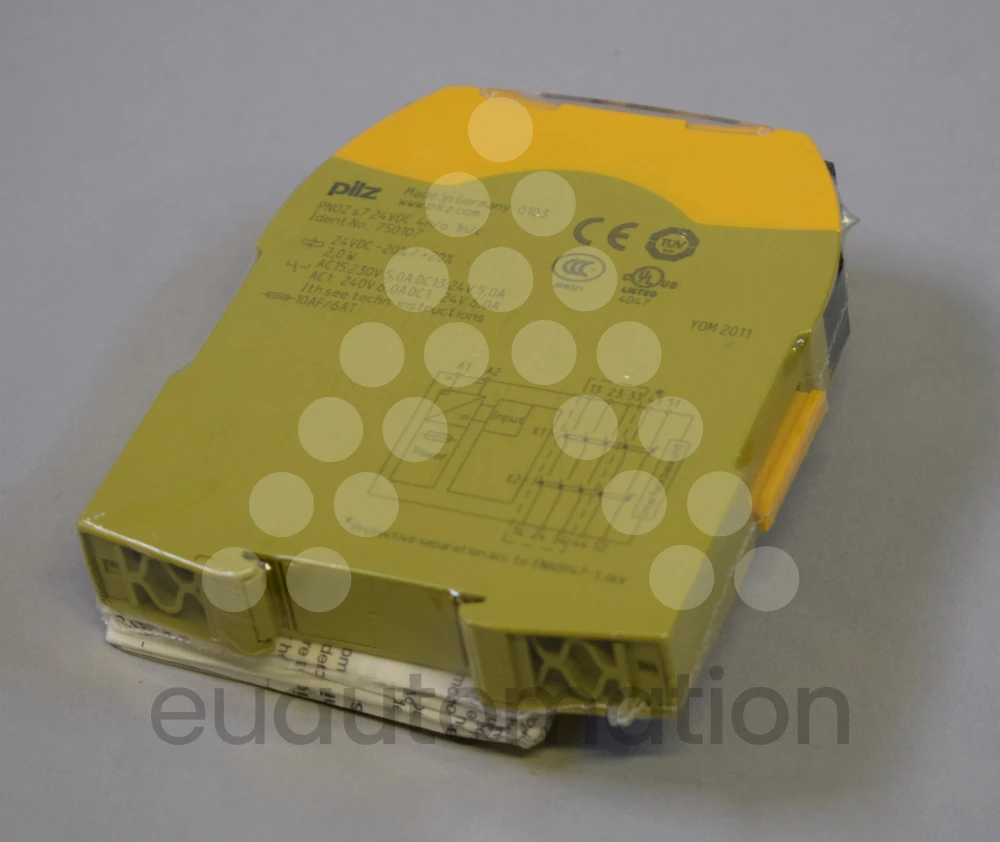 PNOZ S7 24VDC 4 N/O 1 N/C